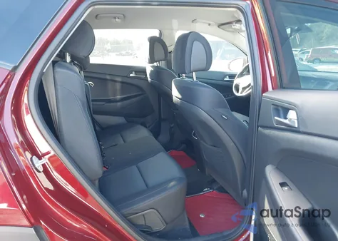 2018 Hyundai Tucson Sport z USA, uszkodzony, nr VIN KM8J3CAL4JU790818